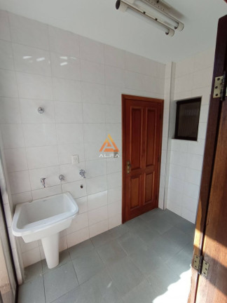 Imagem Apartamento com 2 Quartos à Venda, 210 m² Imagem Apartamento com 2 Quartos à Venda, 210 m²