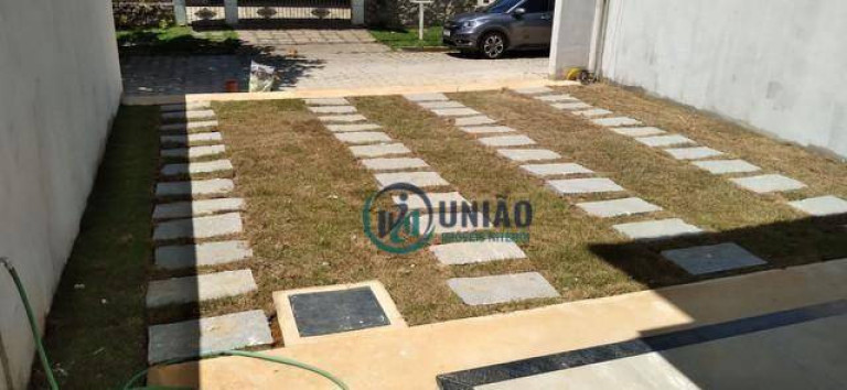 Imagem Casa com 4 Quartos à Venda, 150 m² em Itaipu - Niterói
