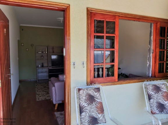Imagem Sobrado com 4 Quartos à Venda, 202 m² em Jardim Philadélphia - Poços De Caldas
