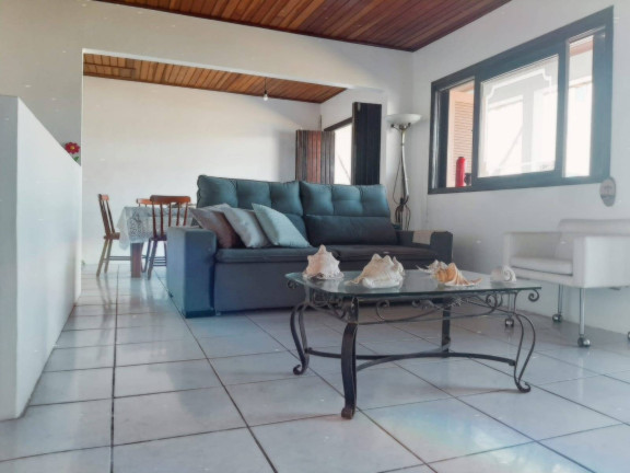 Imagem Casa com 2 Quartos à Venda,  em Capão Da Canoa