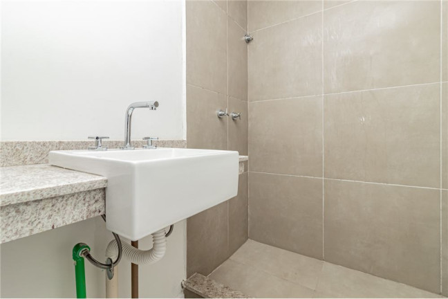 Imagem Imóvel com 2 Quartos à Venda, em Passo Da Areia - Porto Alegre Imagem Imóvel com 2 Quartos à Venda, em Passo Da Areia - Porto Alegre