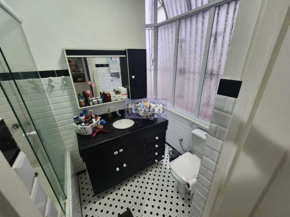 Imagem Apartamento com 2 Quartos à Venda, 90 m² em Laranjeiras - Rio De Janeiro Imagem Apartamento com 2 Quartos à Venda, 90 m² em Laranjeiras - Rio De Janeiro