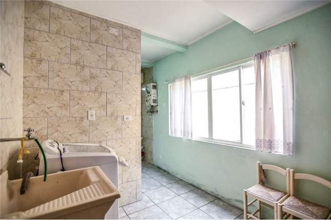 Imagem Casa com 2 Quartos à Venda, 149 m² em Passo Da Areia - Porto Alegre Imagem Casa com 2 Quartos à Venda, 149 m² em Passo Da Areia - Porto Alegre