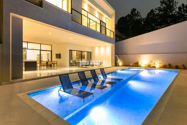 Imagem Casa com 6 Quartos à Venda, 1.056 m² em Tamboré - Santana De Parnaíba Imagem Casa com 6 Quartos à Venda, 1.056 m² em Tamboré - Santana De Parnaíba