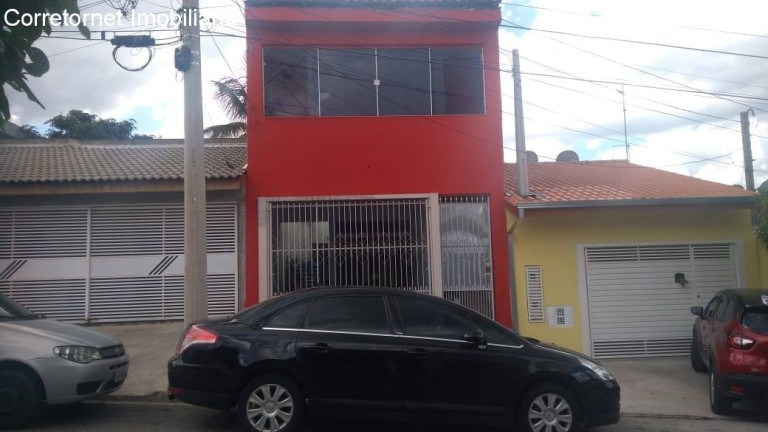 Sobrado com 4 Quartos à Venda, 260 m² em Jardim Josane - Sorocaba