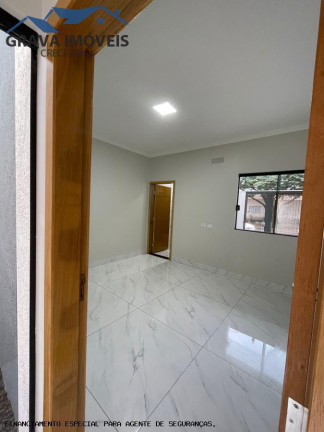 Imagem Casa com 2 Quartos à Venda, 68 m² em Jardim Rio De Janeiro - Sarandi