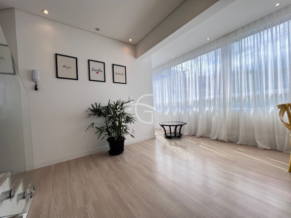 Imagem Imóvel com 2 Quartos à Venda, 129 m² em Costa E Silva - Joinville