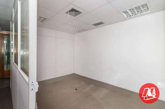 Imagem Sala Comercial à Venda ou Locação, 790 m² em Centro - Porto Alegre Imagem Sala Comercial à Venda ou Locação, 790 m² em Centro - Porto Alegre