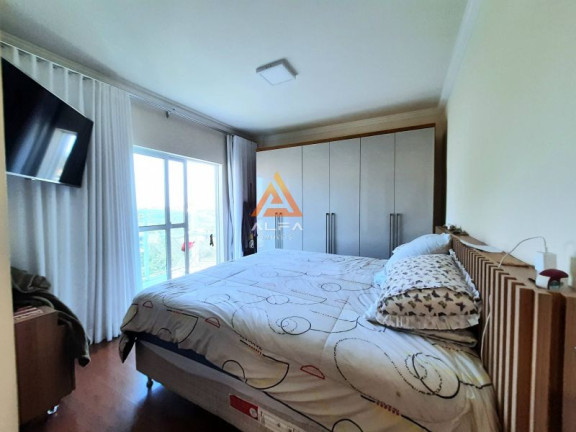 Imagem Apartamento com 3 Quartos à Venda, 103 m²