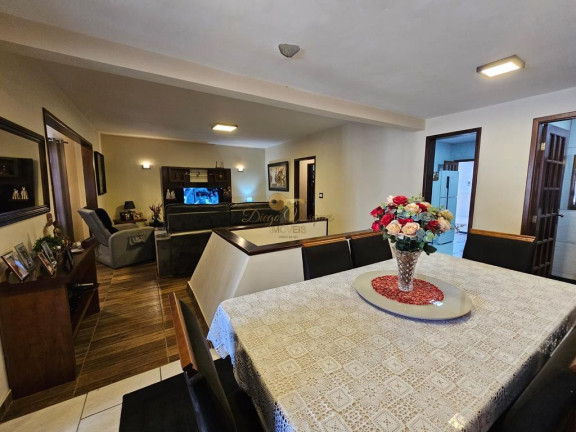 Imagem Casa com 12 Quartos à Venda, 2.730 m² em São Pedro - Teresópolis