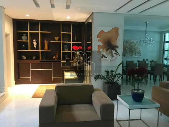 Imagem Casa com 4 Quartos à Venda, 756 m² em Tamboré - Santana De Parnaíba