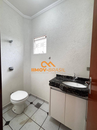 Imagem Sobrado com 3 Quartos para Alugar, 250 m² em Caranda Bosque - Campo Grande