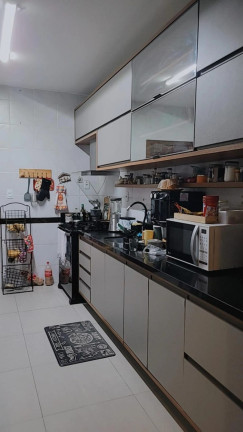 Imagem Casa com 4 Quartos à Venda, 220 m² em Buraquinho - Lauro De Freitas Imagem Casa com 4 Quartos à Venda, 220 m² em Buraquinho - Lauro De Freitas