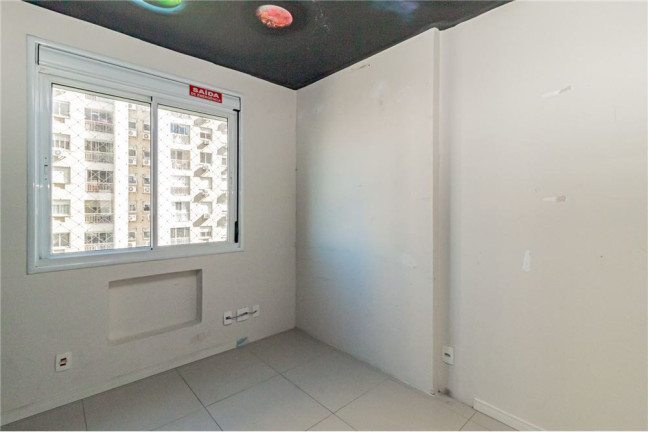 Imagem Imóvel com 2 Quartos à Venda, em Vila Ipiranga - Porto Alegre Imagem Imóvel com 2 Quartos à Venda, em Vila Ipiranga - Porto Alegre