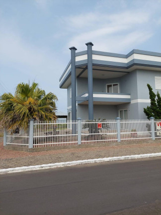 Imagem Casa com 6 Quartos à Venda, em Atlântida Sul - Osório Imagem Casa com 6 Quartos à Venda, em Atlântida Sul - Osório