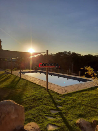 Imagem Casa com 2 Quartos à Venda, 2.400 m² em Ibiúna Imagem Casa com 2 Quartos à Venda, 2.400 m² em Ibiúna
