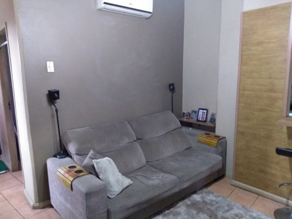 Imagem Apartamento com 3 Quartos à Venda, 62 m² em Floresta - Porto Alegre