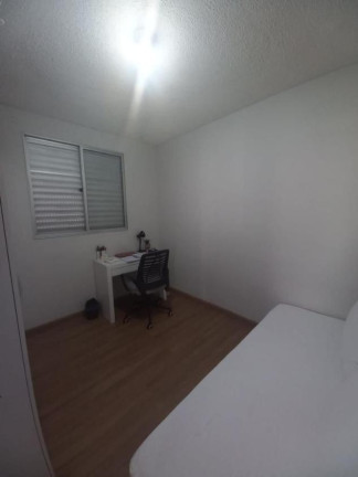 Imagem Imóvel com 2 Quartos à Venda, 48 m² Imagem Imóvel com 2 Quartos à Venda, 48 m²