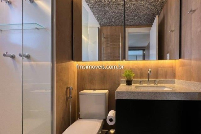 Imagem Imóvel com 1 Quarto para Alugar, 29 m² em Itaim Bibi - São Paulo