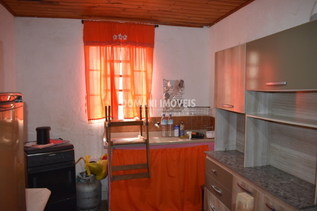 Imagem Casa com 2 Quartos à Venda, 206 m² em Região Do Zé Da Rosa - Campos Do Jordão Imagem Casa com 2 Quartos à Venda, 206 m² em Região Do Zé Da Rosa - Campos Do Jordão