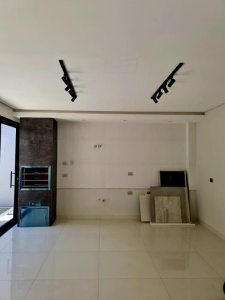 Imagem Casa com 3 Quartos à Venda,  em Jardim Tóquio - Maringá