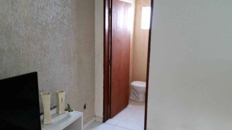 Imagem Casa com 3 Quartos à Venda, 250 m² em Votorantim Imagem Casa com 3 Quartos à Venda, 250 m² em Votorantim