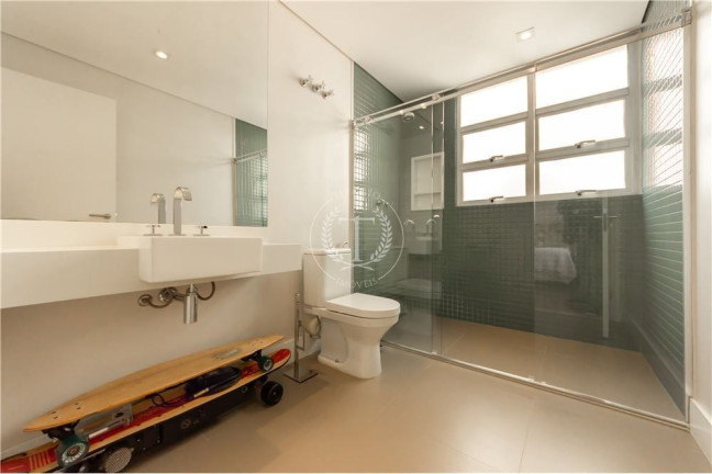 Imagem Apartamento com 3 Quartos à Venda, 198 m² em Itaim Bibi - São Paulo