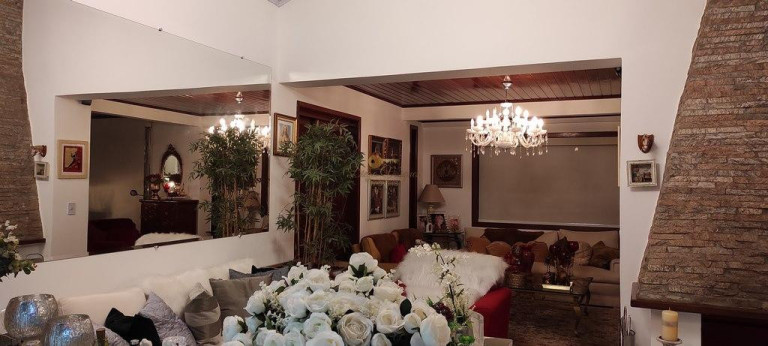 Imagem Casa com 5 Quartos à Venda, 1.400 m² em Golfe - Teresópolis Imagem Casa com 5 Quartos à Venda, 1.400 m² em Golfe - Teresópolis
