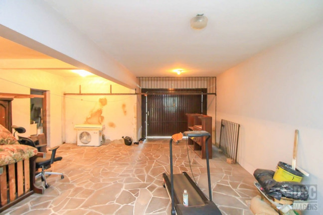 Imagem Casa com 3 Quartos à Venda, 299 m² em Glória - Porto Alegre