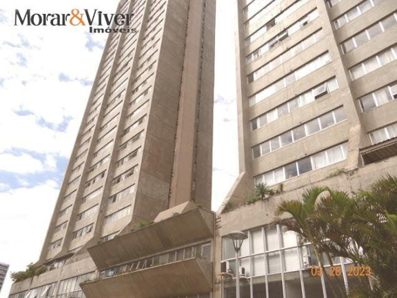 Imagem Apartamento com 2 Quartos à Venda, 53 m² em Centro - Curitiba