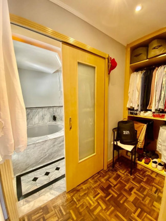 Imagem Casa com 3 Quartos à Venda, 278 m² em Boqueirão - Curitiba