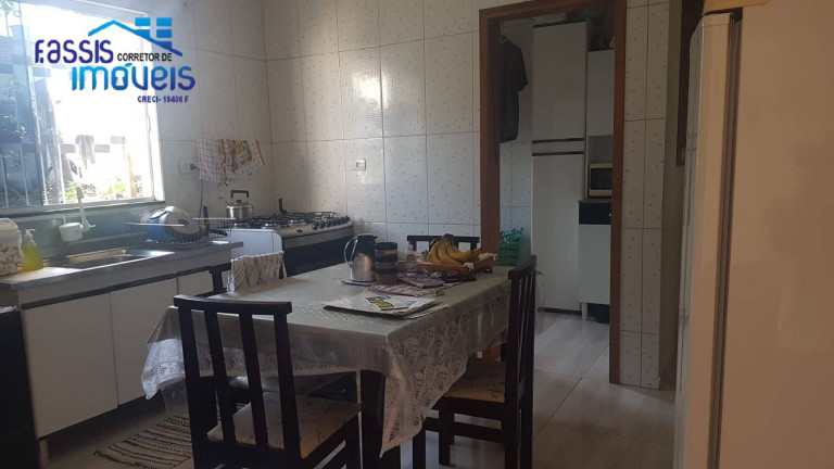 Imagem Casa com 3 Quartos à Venda, 90 m² em São Dimas - Colombo Imagem Casa com 3 Quartos à Venda, 90 m² em São Dimas - Colombo