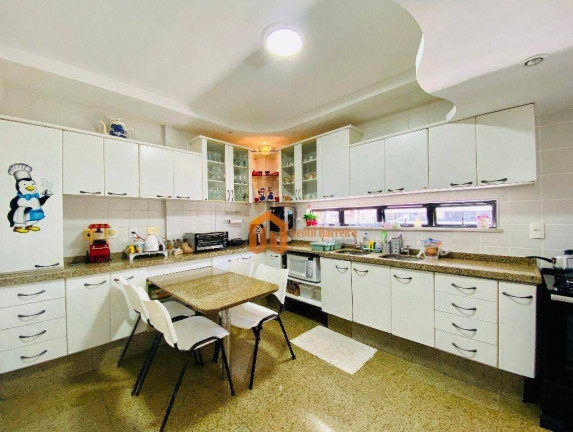 Imagem Apartamento com 4 Quartos à Venda, 214 m² em Meireles - Fortaleza