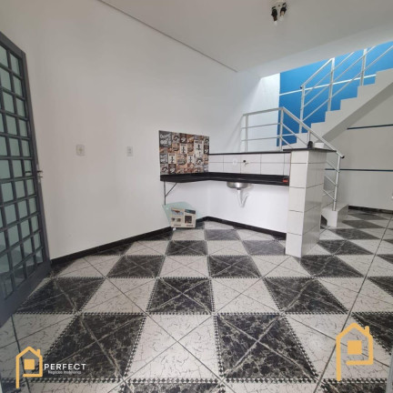 Imagem Casa com 1 Quarto à Venda, 250 m² em Conjunto Habitacional água Quente - Taubaté