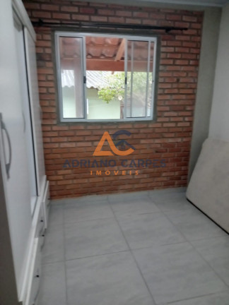 Imagem Casa com 5 Quartos à Venda, 170 m² em Centro - Navegantes Imagem Casa com 5 Quartos à Venda, 170 m² em Centro - Navegantes