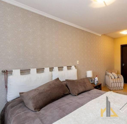 Imagem Casa com 3 Quartos à Venda, 143 m² em Uberaba - Curitiba Imagem Casa com 3 Quartos à Venda, 143 m² em Uberaba - Curitiba