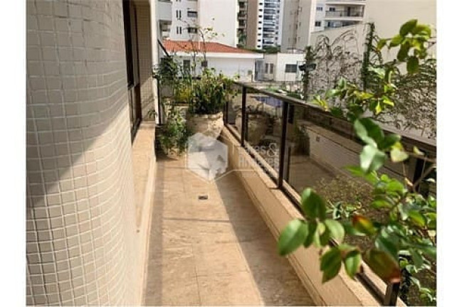 Imagem Apartamento com 4 Quartos à Venda, 267 m² em Moema - São Paulo Imagem Apartamento com 4 Quartos à Venda, 267 m² em Moema - São Paulo