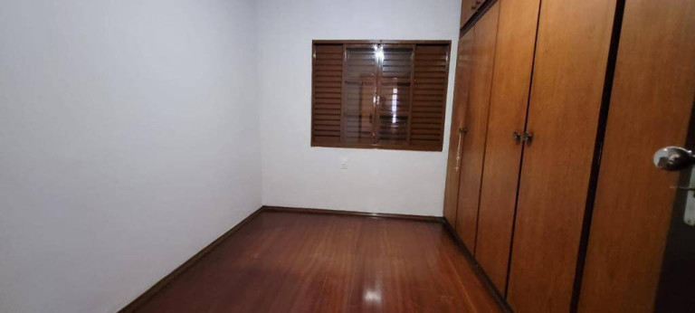 Imagem Casa com 3 Quartos à Venda, 151 m² em Jardim São Camilo - Jundiaí