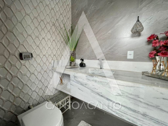 Casa com 3 Quartos à Venda, 200 m² em Condomínio Portal Da Mata - Sinop
