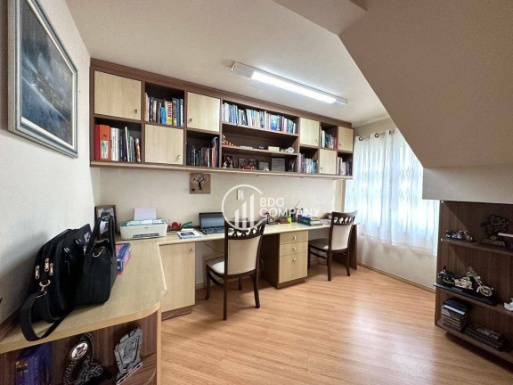 Imagem Casa com 3 Quartos à Venda, 250 m² em Boa Vista - Ponta Grossa