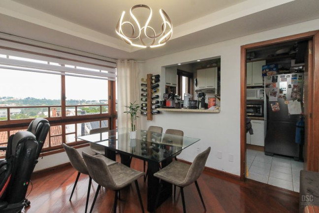 Imagem Casa com 3 Quartos à Venda, 183 m² em Ipanema - Porto Alegre Imagem Casa com 3 Quartos à Venda, 183 m² em Ipanema - Porto Alegre