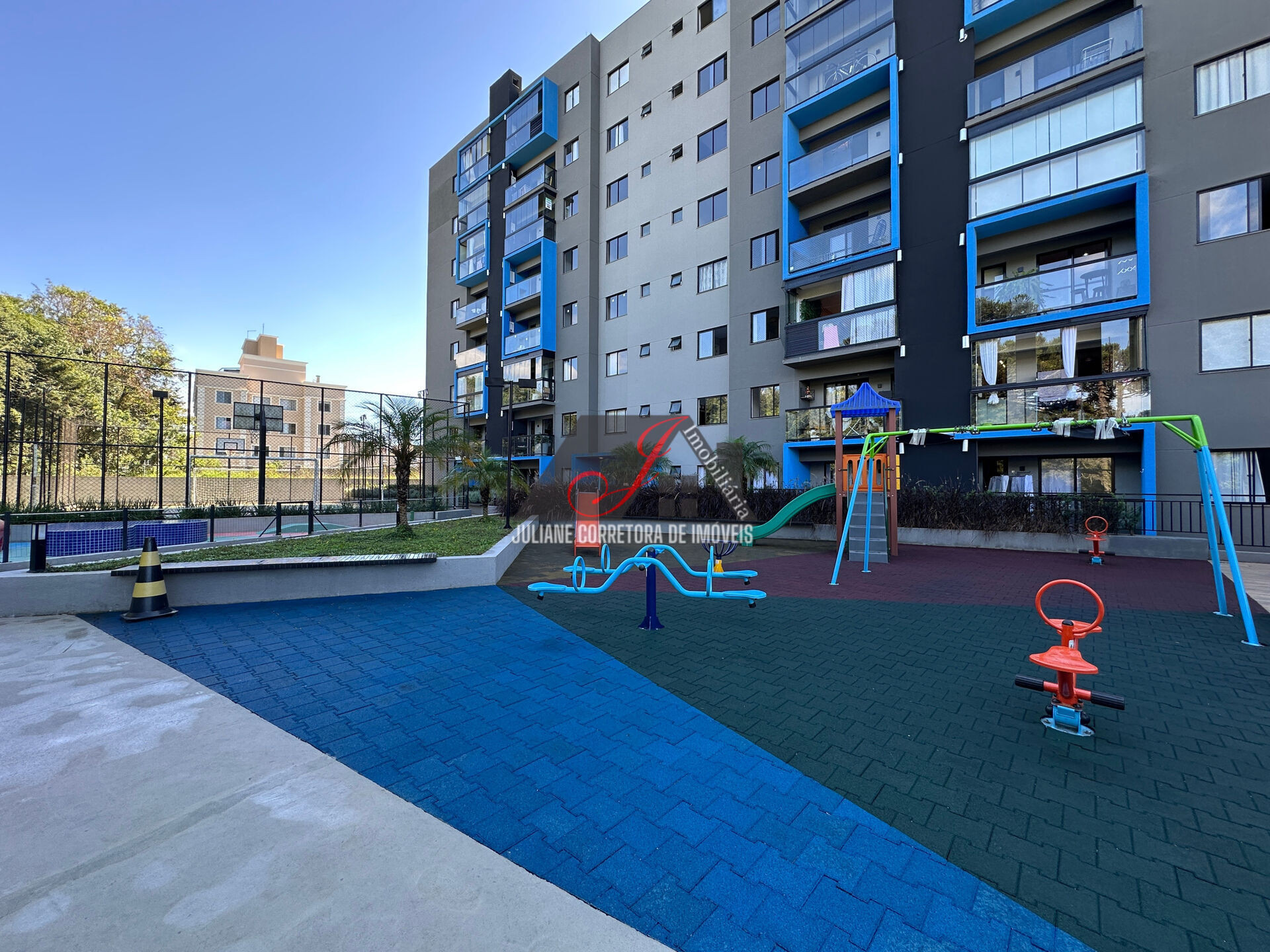 Apartamento com 2 Quartos à Venda, 55 m² em Campo Comprido - Curitiba