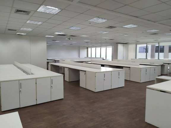 Imagem Sala Comercial para Alugar, 1.320 m² em Alphaville Centro Industrial E Empresarial/alphaville. - Barueri Imagem Sala Comercial para Alugar, 1.320 m² em Alphaville Centro Industrial E Empresarial/alphaville. - Barueri