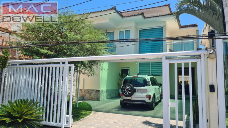 Casa com 3 Quartos à Venda, 360 m² em Camboinhas / Niterói / Rj - Niterói
