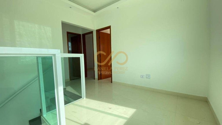 Imagem Casa com 2 Quartos à Venda, 44 m² em Maracanã - Praia Grande Imagem Casa com 2 Quartos à Venda, 44 m² em Maracanã - Praia Grande