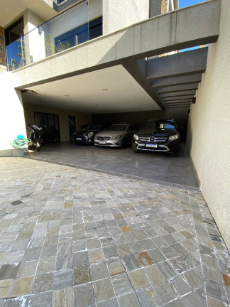 Imagem Casa com 5 Quartos à Venda, 530 m² em Alphaville - Santana De Parnaíba Imagem Casa com 5 Quartos à Venda, 530 m² em Alphaville - Santana De Parnaíba