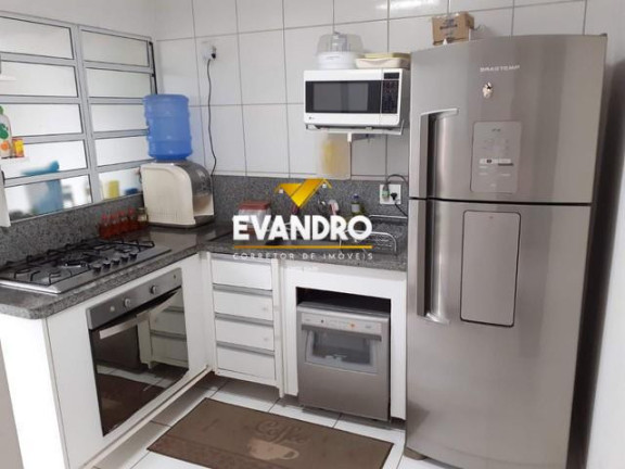 Imagem Casa com 3 Quartos à Venda, 96 m² em Ribeirão Do Lipa - Cuiabá Imagem Casa com 3 Quartos à Venda, 96 m² em Ribeirão Do Lipa - Cuiabá