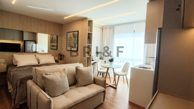 Apartamento com 1 Quarto à Venda ou Locação, 27 m² em Vila Nova Conceição - São Paulo
