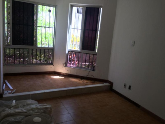 Imagem Apartamento com 2 Quartos à Venda, 90 m² em Jardim De Ala - Salvador