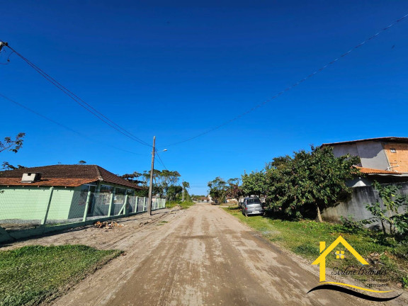 Imagem Casa com 3 Quartos à Venda, 198 m² em Salinas - Balneário Barra Do Sul Imagem Casa com 3 Quartos à Venda, 198 m² em Salinas - Balneário Barra Do Sul